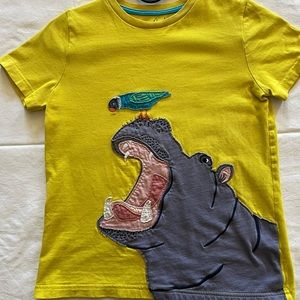 Mini Boden appliqué tee shirt 9/10 140 cm
